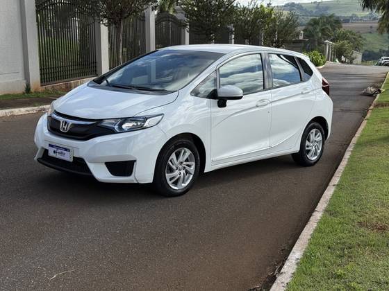 HONDA FIT 1.5 DX 16V FLEX 4P AUTOMÁTICO HONDA FIT 1.5 DX 16V FLEX 4P AUTOMÁTICO
